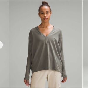 Lululemon Back In Action Gray V-Neck Long Sleeve Top